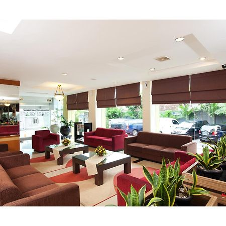 Regantris Malioboro Hotel Yogyakarta Exterior photo