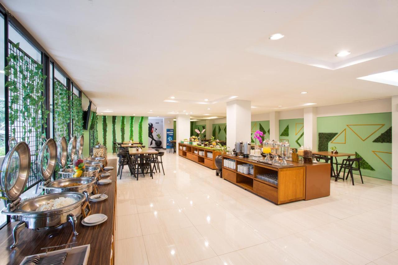 Regantris Malioboro Hotel Yogyakarta Exterior photo